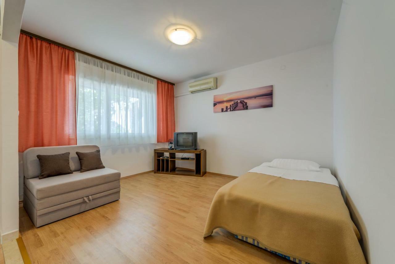 Apartment Luce Podstrana Eksteriør billede
