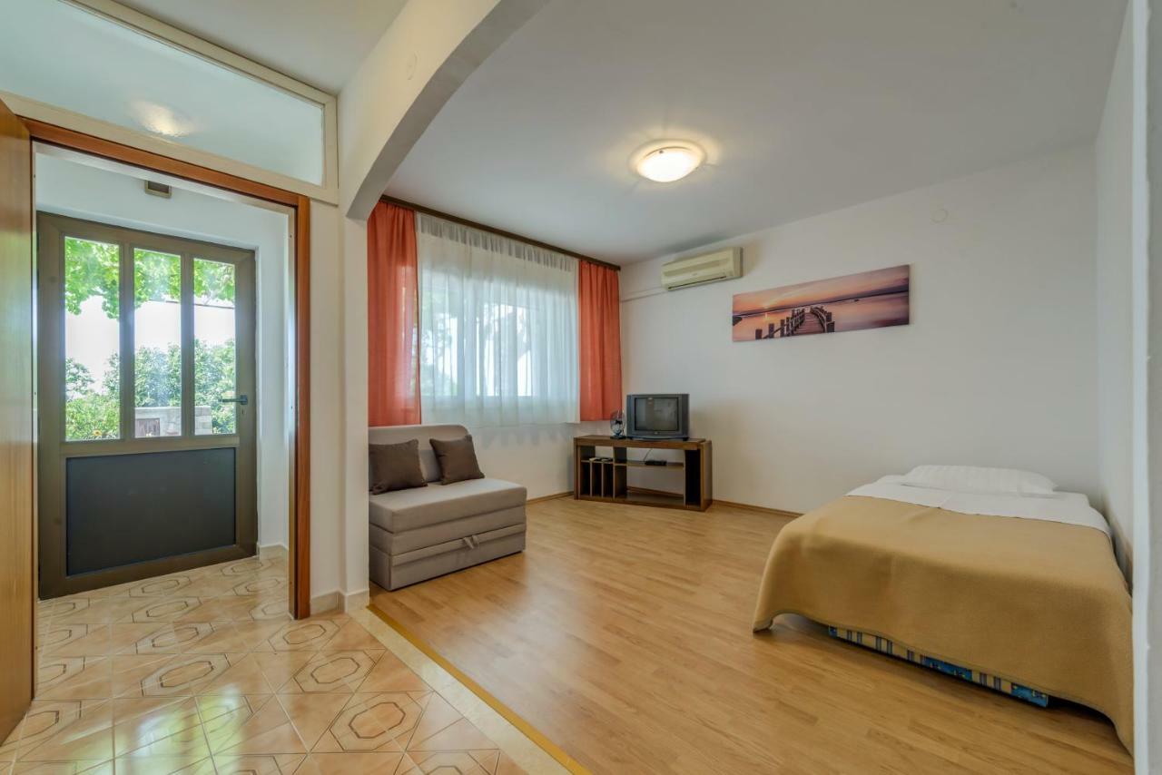 Apartment Luce Podstrana Eksteriør billede